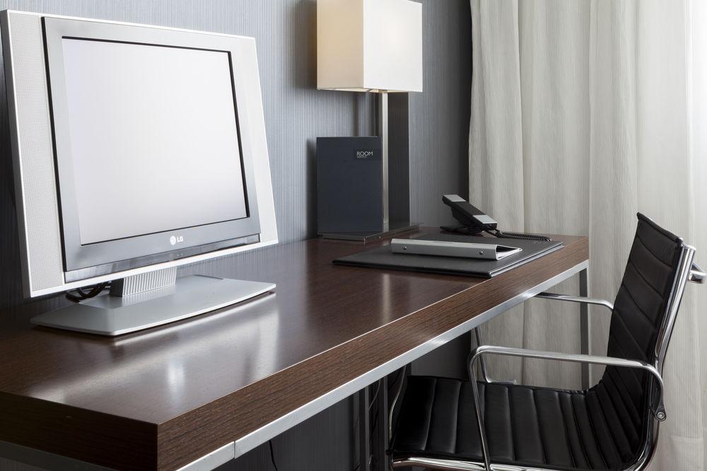 Ac Hotel 4*
