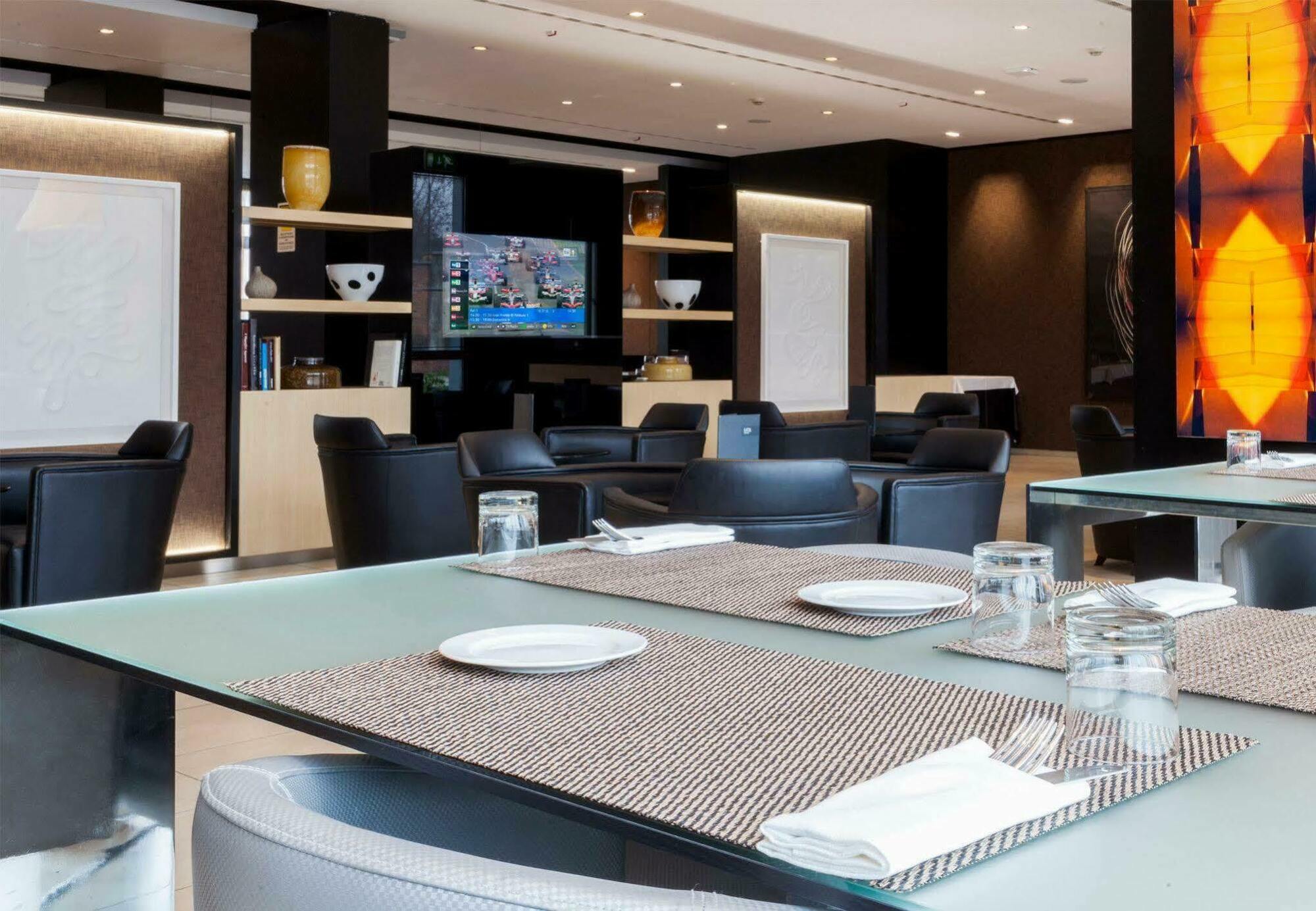Ac Hotel Bologna